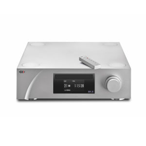 D1.5 CD_SACD Player_Transport with remote control (high angle)